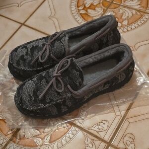 Men's Gray Camouflage Moccasins
